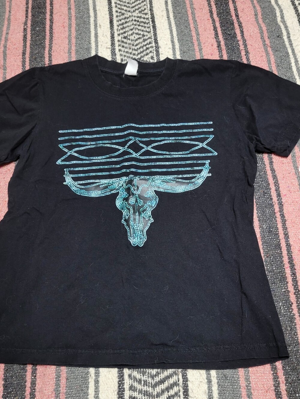 5/$15 western style t shirt
